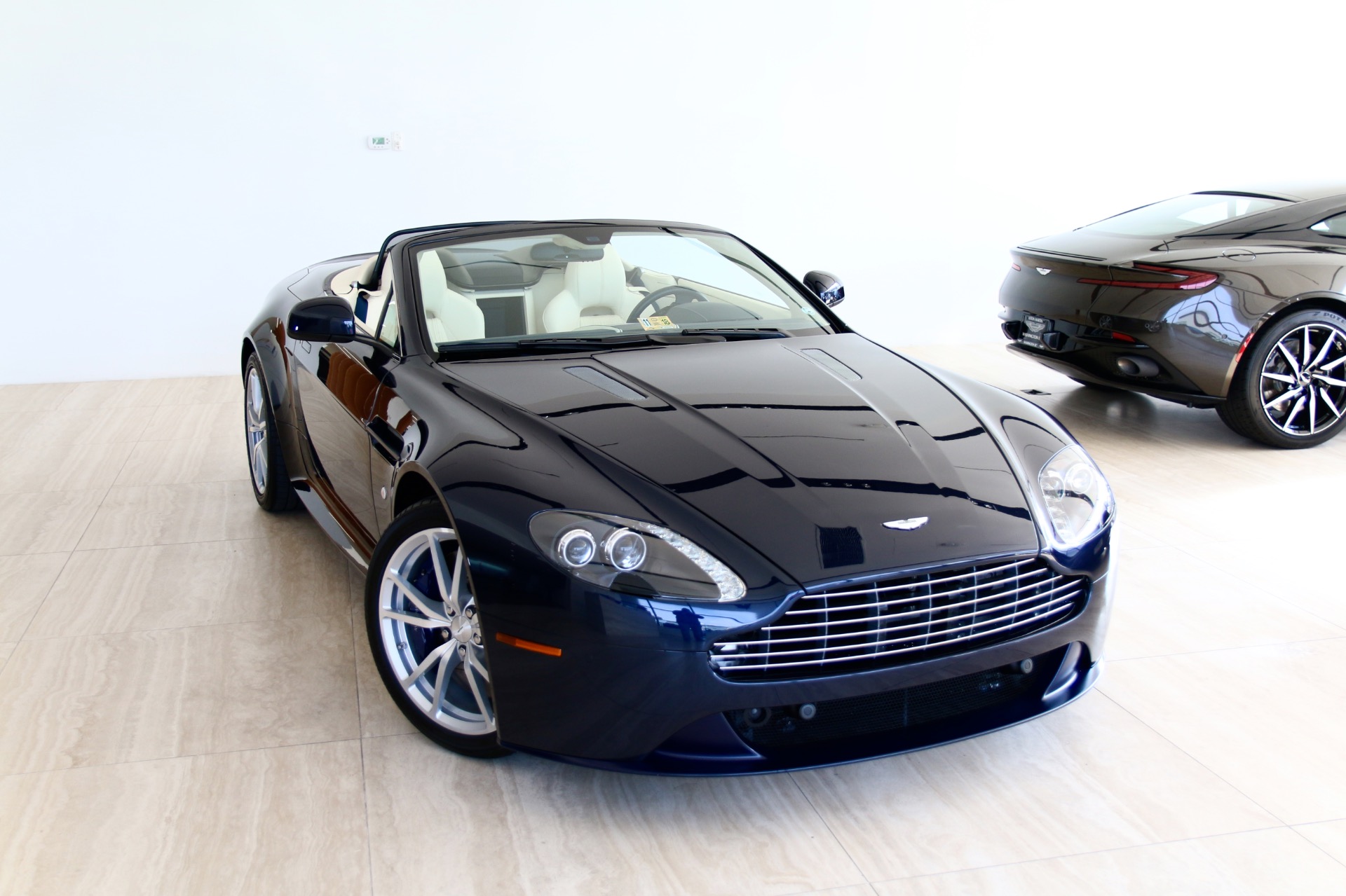 Used 2015 Aston Martin V8 VANTAGE S ROADSTER S Roadster For Sale (Sold