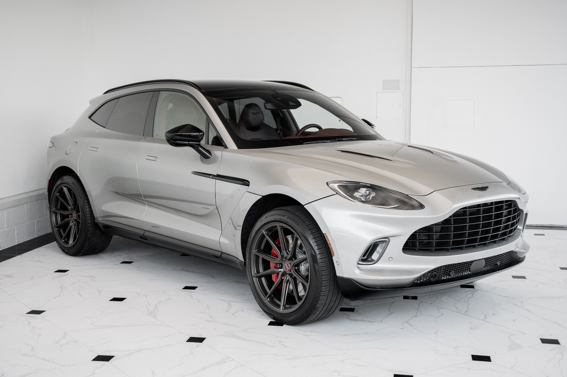 Used 2021 Aston Martin DBX 550 For Sale (Sold) | Exclusive Automotive ...