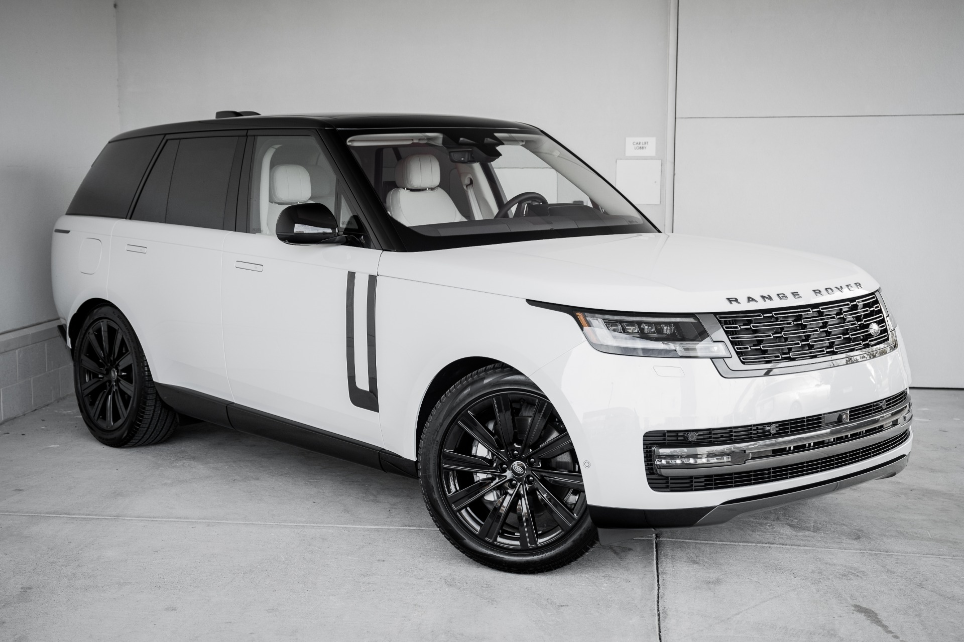 Used 2023 Land Rover Range Rover SE For Sale (Sold) | Exclusive ...